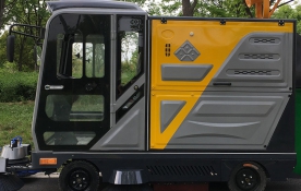 Малая подметальная машина